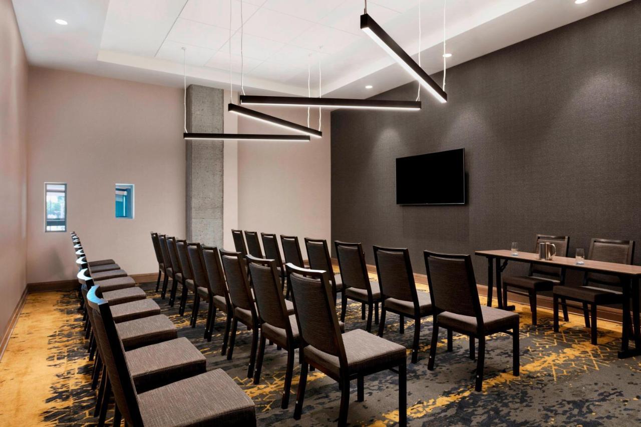 Sheraton Saint-Hyacinthe Hotel Экстерьер фото