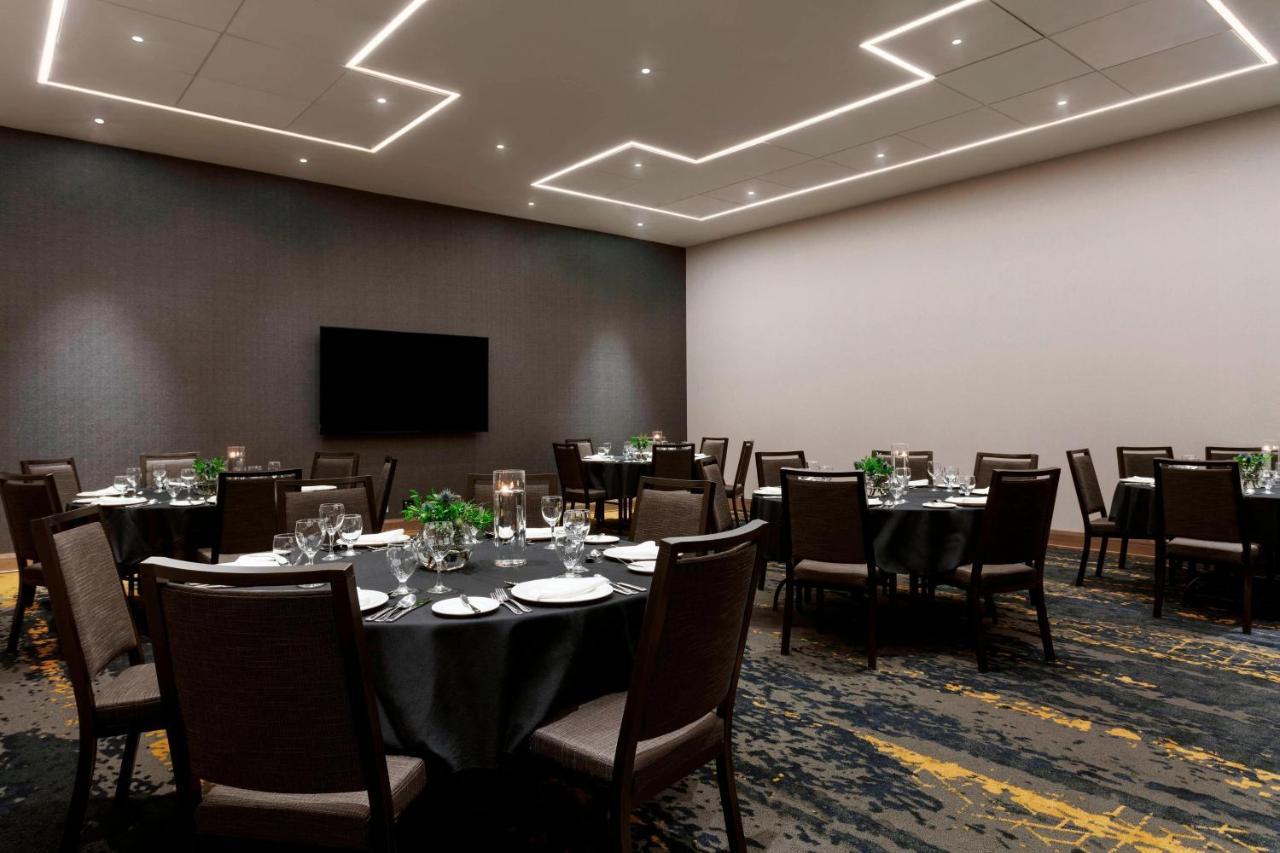 Sheraton Saint-Hyacinthe Hotel Экстерьер фото