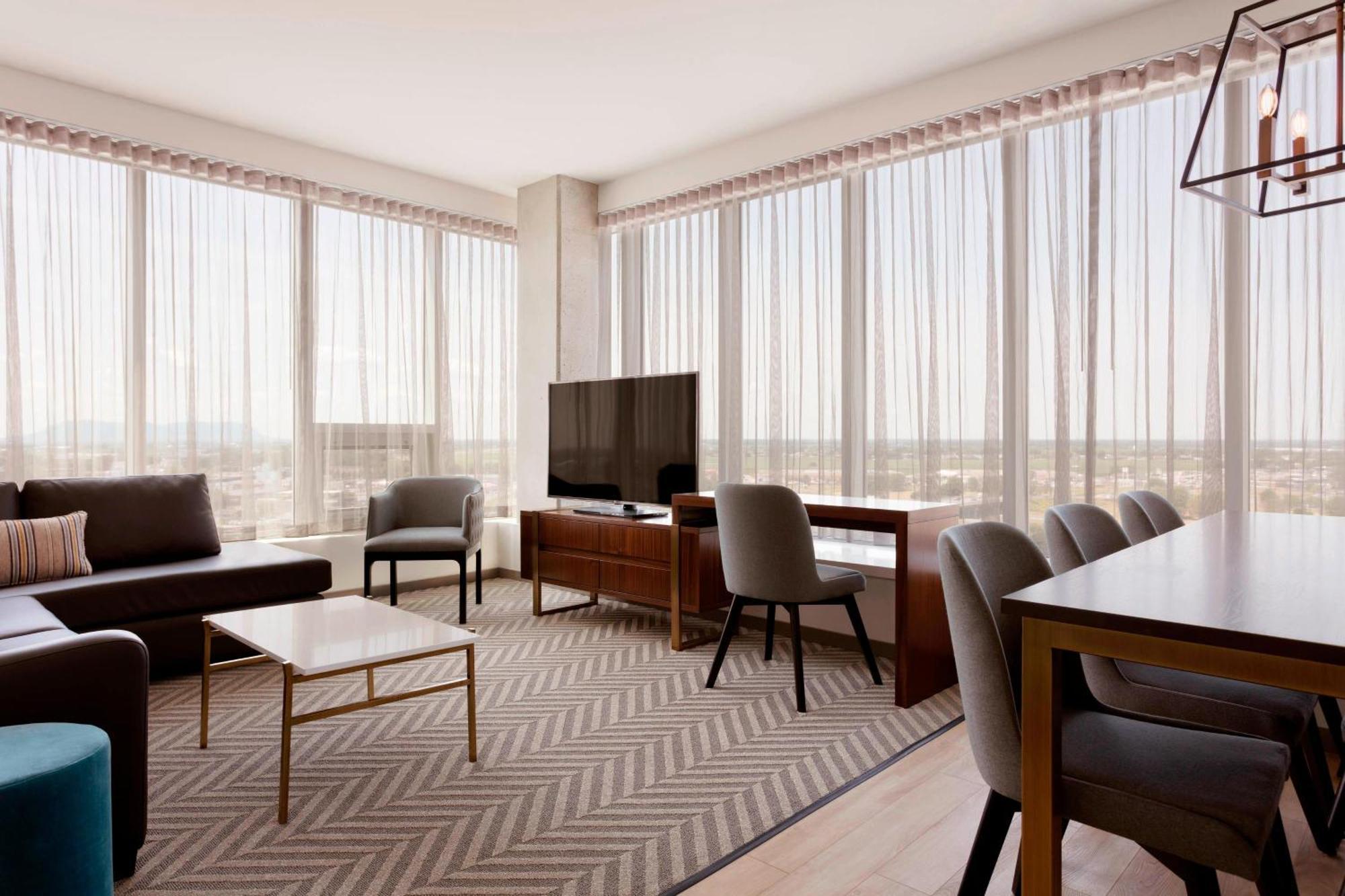 Sheraton Saint-Hyacinthe Hotel Экстерьер фото