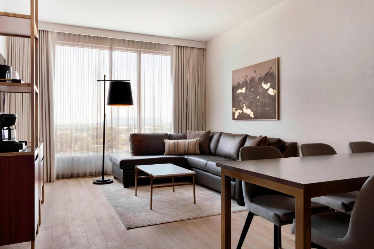Sheraton Saint-Hyacinthe Hotel Экстерьер фото